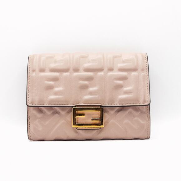 Fendi Handbags - FENDI Baguette Wallet Pink Vintage FF Logo Patent Leather Snap Closure Italy